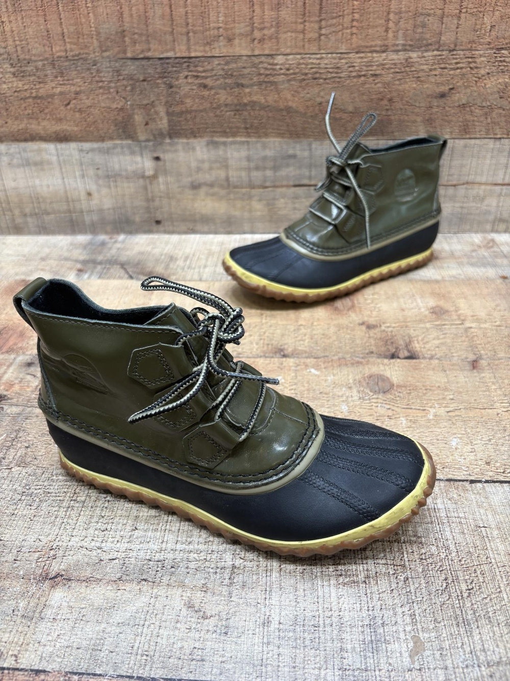 Sorel Rain Boots Womens Size 6 37 Green Ankle Lace Up Waterproof NL2511-383